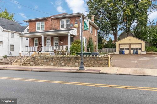 923 Township Line Rd, Elkins Park, PA, 19027-1924 | Card Image