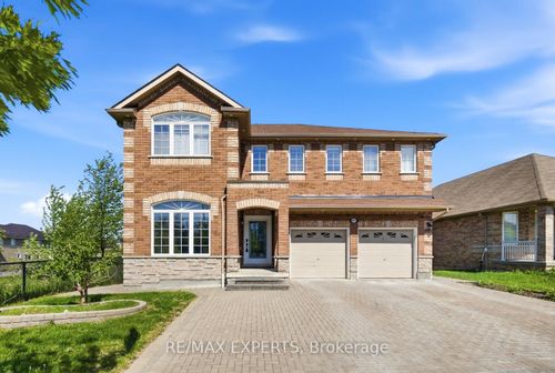2071 Gibson St, Innisfil, ON, L9S0H2 | Card Image