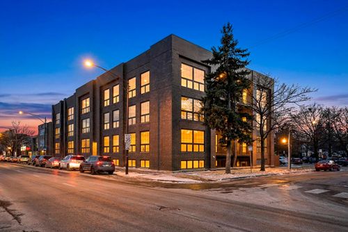 2w-5830 N Lincoln Ave, CHICAGO, IL, 60659-4602 | Card Image