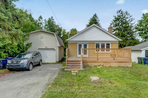 20 Martindale Rd, Scarborough, ON, M1M2B7 | Card Image