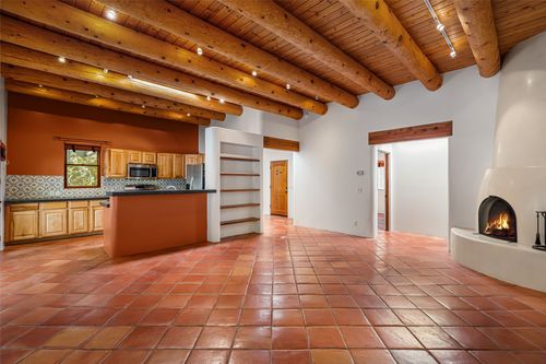b-207 W Cordova Rd, Santa Fe, NM, 87505-1807 | Card Image