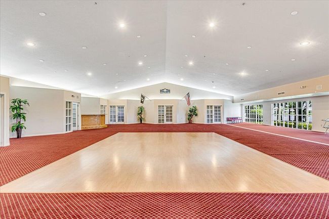 10705 Pelican Dr, Condo with 2 bedrooms, 2 bathrooms and null parking in West Palm Beach FL | Image 24