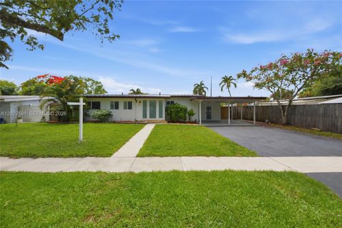 1141 Sw 45th Ter, Plantation, FL, 33317-4818 | Card Image