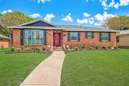 5739 Banting Way, Dallas, TX, 75227-1504 | Card Image