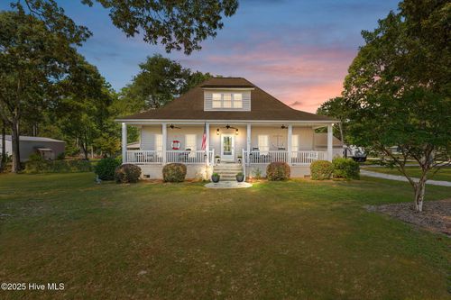 754 Hardison Dr, Arapahoe, NC, 28510-9653 | Card Image