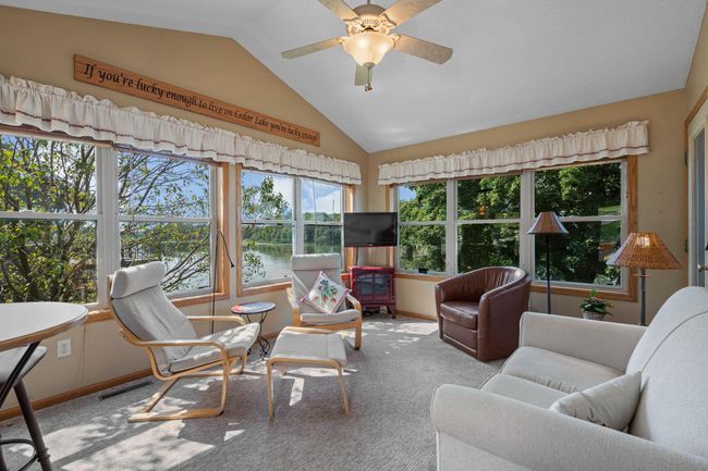 34-web-or-mls-20111-cedar-lake-trail.jpg | Image 34