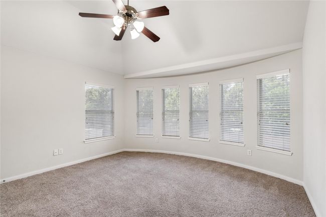 Large secondary bedroom upstairs with bay windows | Image 23