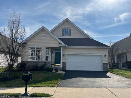 11 Stryker Rd, SOMERSET, NJ, 08873-7261 | Card Image