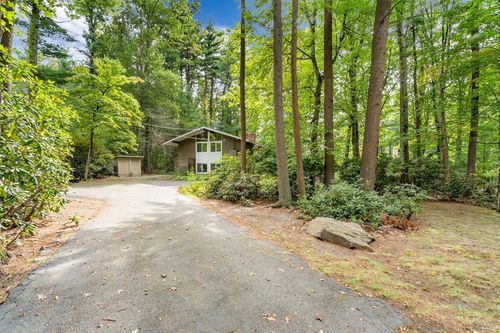 19 Algonquin Rd, Canton, MA, 02021-1232 | Card Image