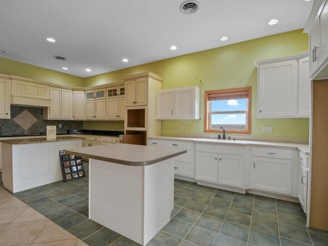 964 E 1100 North Rd, Home with 4 bedrooms, 1 bathrooms and 8 parking in Bement IL | Image 53