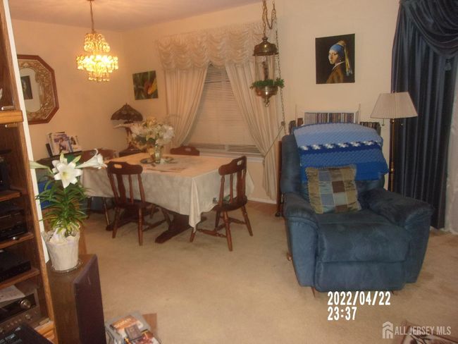 29 Jeffrey Cir, House other with 4 bedrooms, 3 bathrooms and null parking in Dayton NJ | Image 35