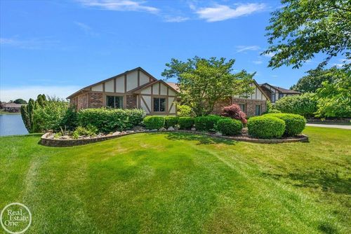 3286 Sandy Pt. Drive, Shelby Charter Township, MI, 48316 | Card Image