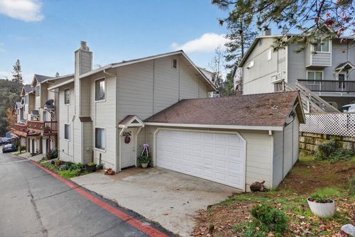 1303-1301 Oak Ridge Dr, Colfax, CA, 95713-9223 | Card Image