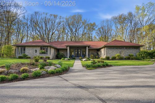 2846 Duana Dr, Milford, MI, 48380-4026 | Card Image