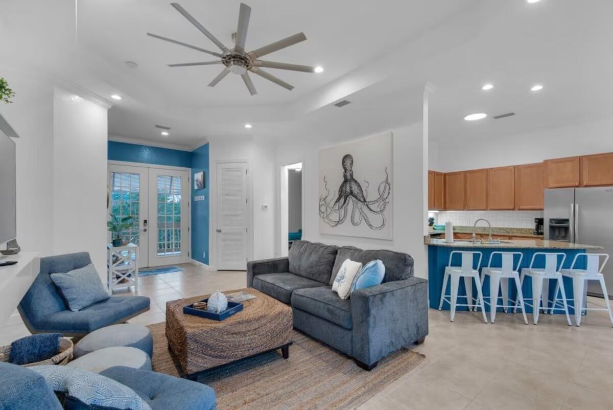 Crystal Cove Ln, Miramar Beach, FL 32550