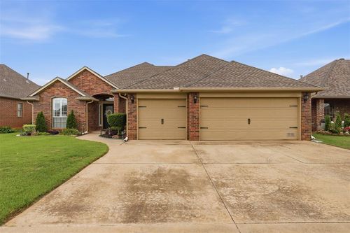 3017 Richfield Lane, Edmond, OK, 73013 | Card Image