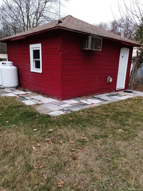 49-200 Fosler Rd, Highland, NY, 12528-2241 | Card Image