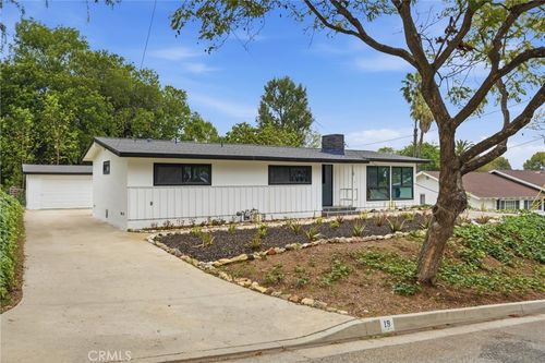 19 Gaucho Dr, Rolling Hills Estates, CA, 90274-5158 | Card Image