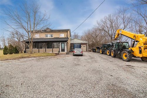 443 Eleventh Rd E, Stoney Creek, ON, L8J3N4 | Card Image