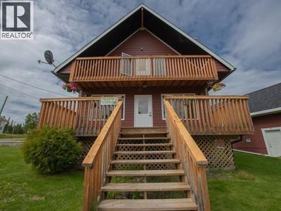 17 Jackson Ave, House other with 4 bedrooms, 2 bathrooms and null parking in Teslin YT | Image 2