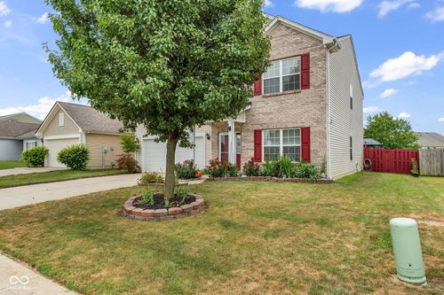 7530 Firecrest Ln, Camby, IN, 46113-7758 | Card Image