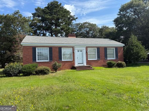 44 W Howell St, Hartwell, GA, 30643-1890 | Card Image