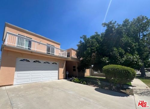 17355 Lemac St, Northridge, CA, 91325-4519 | Card Image