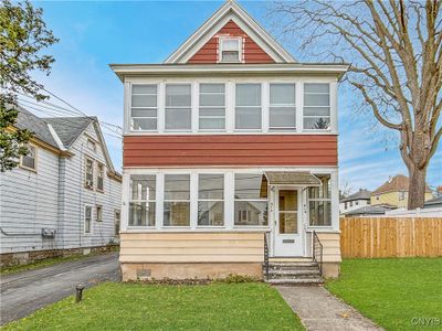 514 - 516 S Edwards Avenue, Home with 4 bedrooms, 2 bathrooms and null parking in Syracuse NY | Image 2