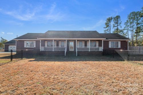 1295 Cattle Ridge Rd, Cheraw, SC, 29520-8617 | Card Image