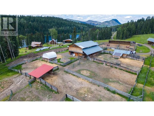 5397 Mahood Lake Rd, House other with 4 bedrooms, 3 bathrooms and null parking in Lone Butte BC | Image 29