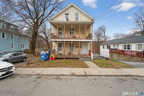 67 Peck St, Norwich, CT, 06360-5516 | Card Image