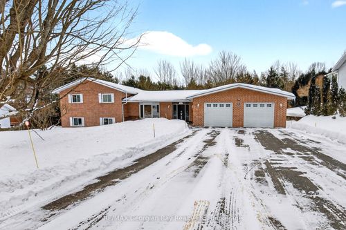 63 Lepage Dr, Penetanguishene, ON, L9M1R5 | Card Image