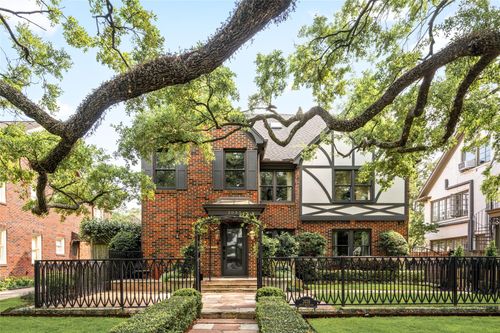 2035 South Blvd, Houston, TX, 77098-5333 | Card Image