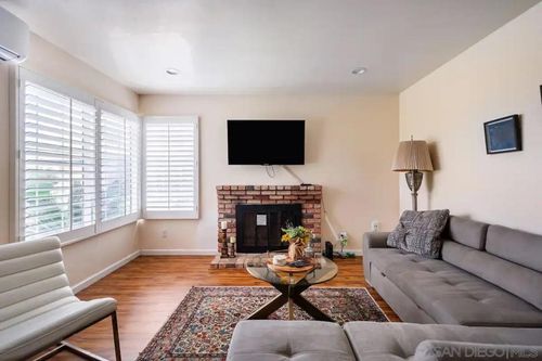 1-4435 Summer Dr, Oceanside, CA, 92056-3561 | Card Image