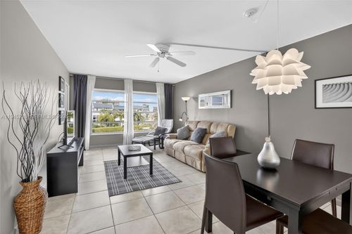 307-7897 Golf Cir Dr, Margate, FL, 33063 | Card Image