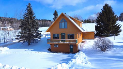 11 Overlook Rd, Rangeley, ME, 04970-4027 | Card Image