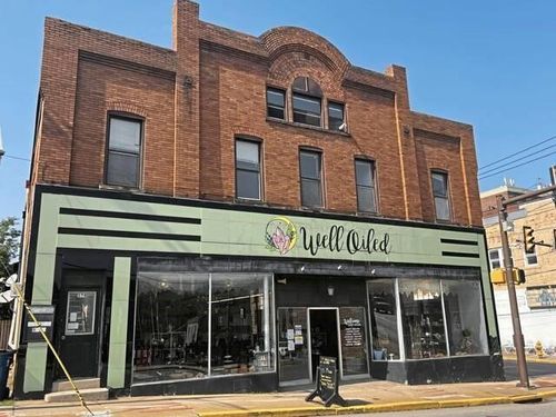 102 W Pike St, Canonsburg, PA, 15317-1390 | Card Image