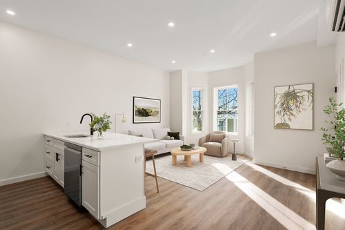5-43-45 Blossom Street, Chelsea, MA, 02150 | Card Image