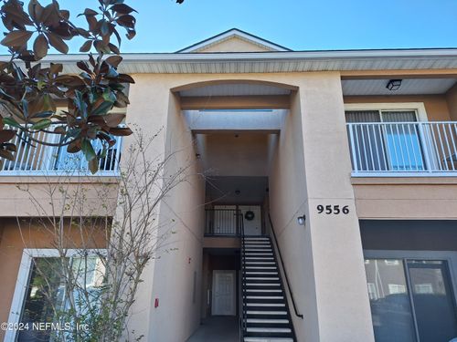 3-9556 Armelle Way, JACKSONVILLE, FL, 32257-8896 | Card Image