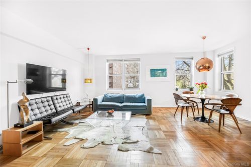 2l-3901 Independence Ave, Bronx, NY, 10463-1219 | Card Image