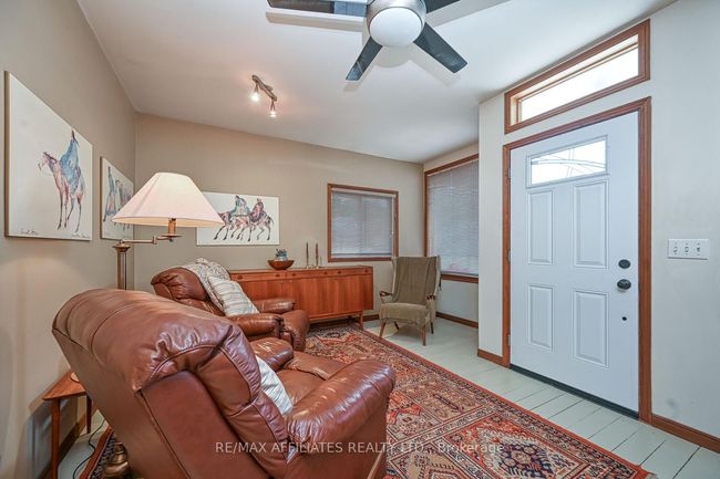 45 George St, House other with 2 bedrooms, 2 bathrooms and null parking in Lanark ON | Image 5