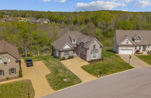 813 Ridgestone Pl, Lebanon, TN, 37087-1600 | Card Image