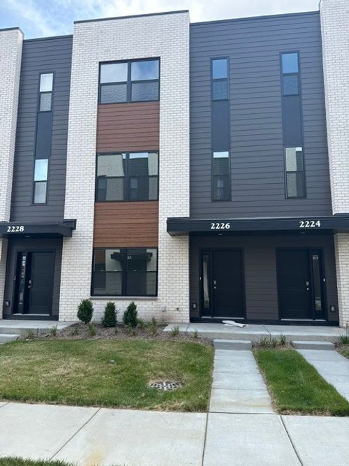 2226-2226 Lakeshore Drive, Schaumburg, IL, 60173 | Card Image