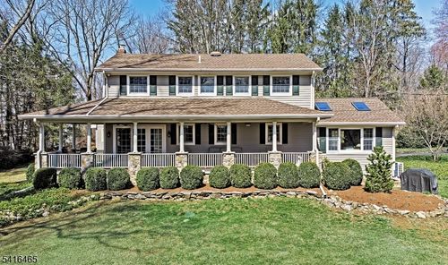 3 Overlook Ter, Chester, NJ, 07930-2124 | Card Image