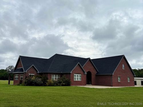 3422 E Ridgewood Dr, Cushing, OK, 74023-8755 | Card Image