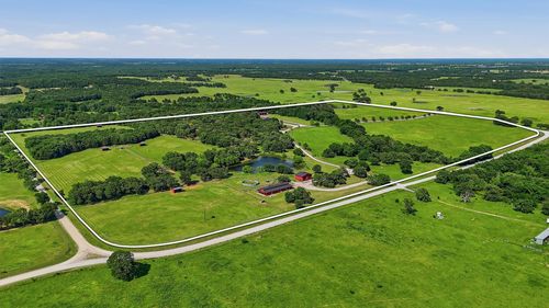 1371 County Road 130, Whitesboro, TX, 76273-6817 | Card Image