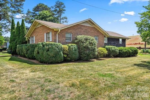 521 W Stokes Street, China Grove, NC, 28023 | Card Image
