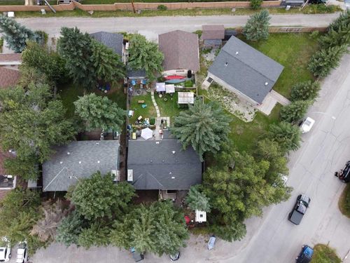 1621 1 Ave, Canmore, AB, T1W1M7 | Card Image
