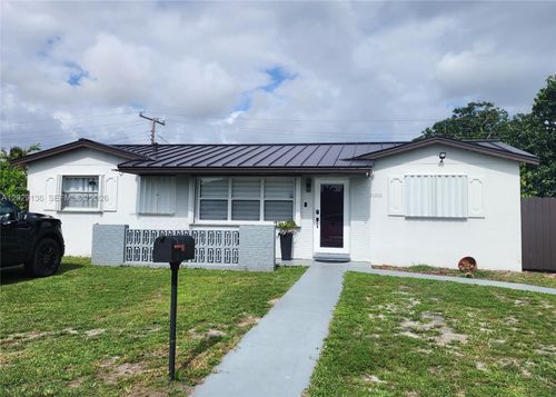 21200 Nw 29th Ave, Miami Gardens, FL, 33056-1110 | Card Image