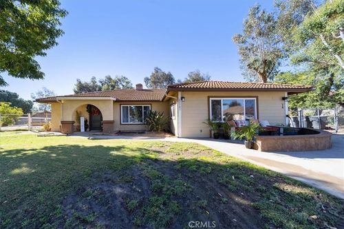 22287 Black Beauty Trl, Wildomar, CA, 92595 | Card Image